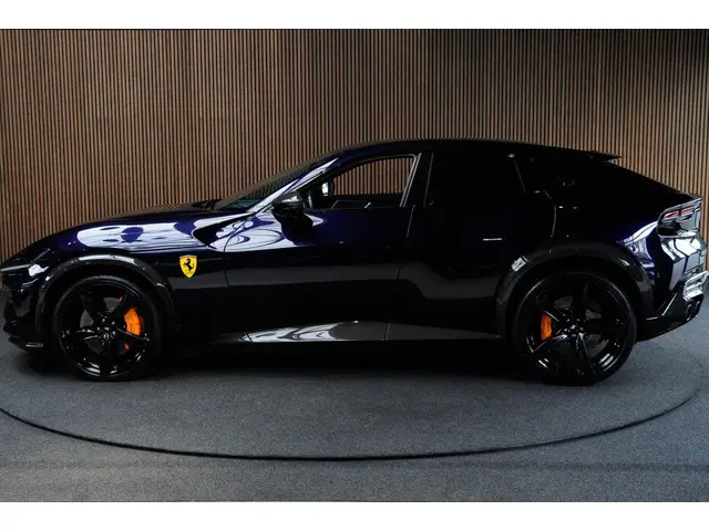 Ferrari Purosangue