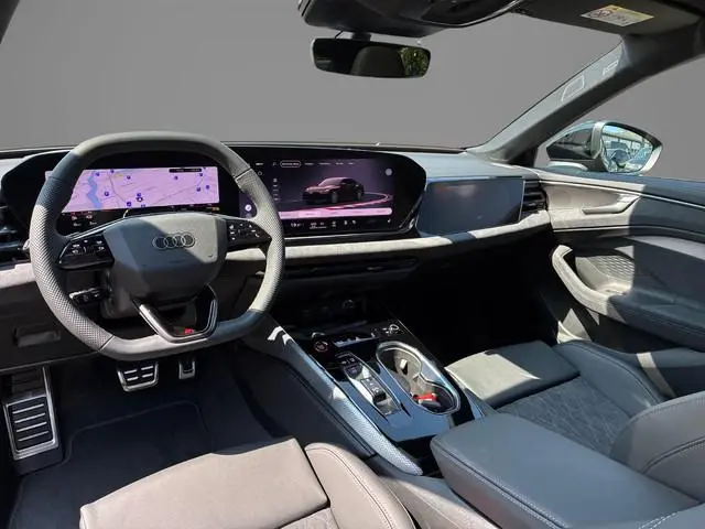 Audi A6 Limousine 2.0 e-hybrid quattro S Edition 299 PK · Tech pro · Luchtvering · B&O Premium 3D ·...