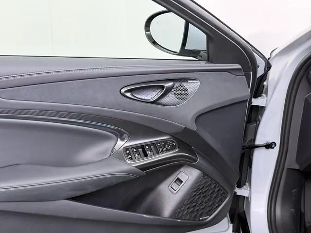 BYD SEAL