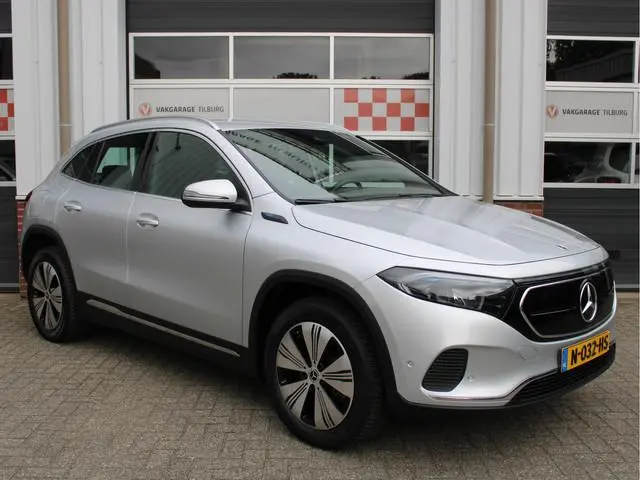 Mercedes-Benz EQA