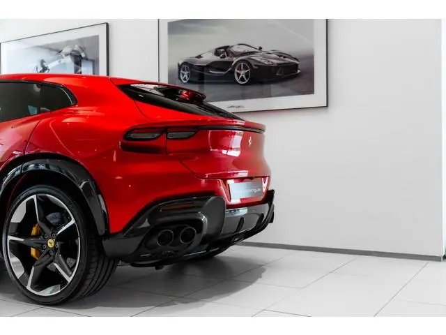 Ferrari Purosangue
