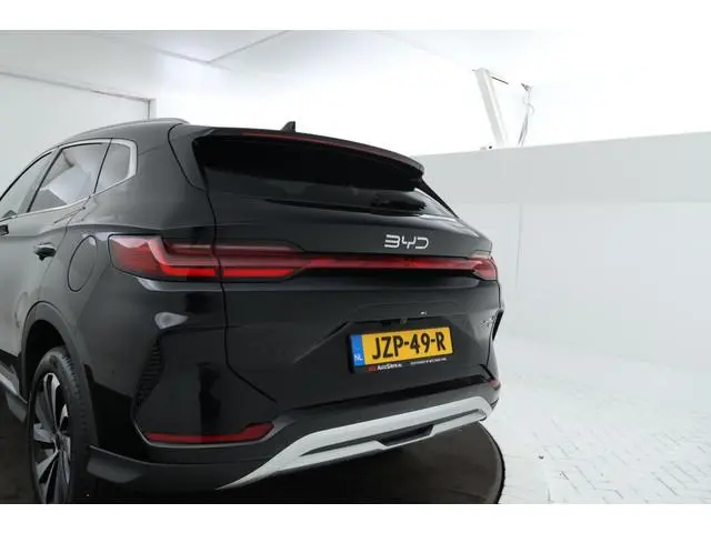 BYD SEAL U