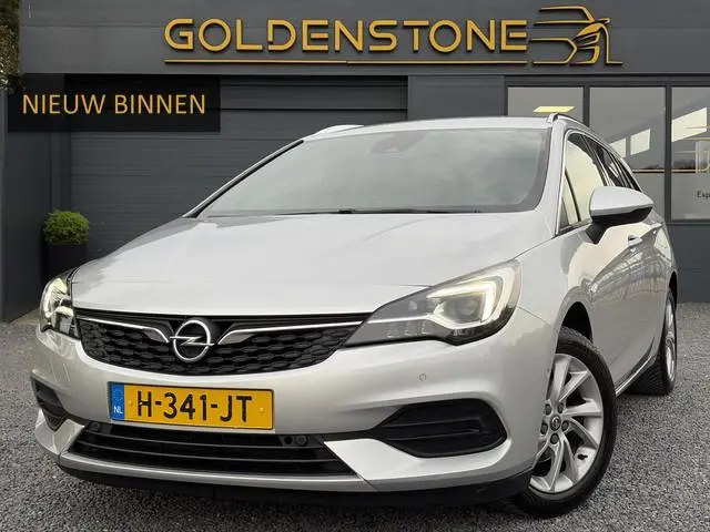 Opel Astra Sports Tourer 1.2 Elegance ✓110pk✓Camera✓Carplay✓Navi✓Halfleder✓Keyless✓Trekhaak✓Pdc V+A✓...