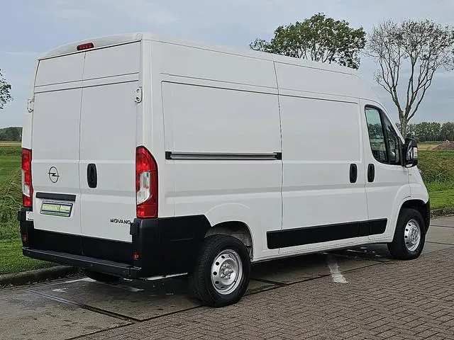 Opel Movano