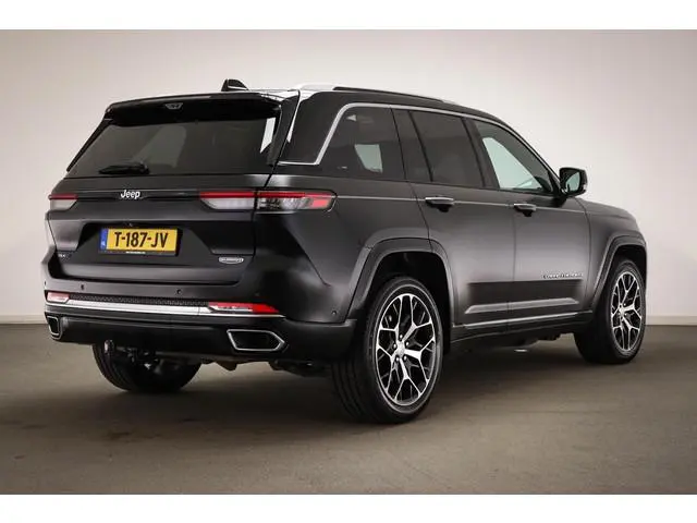 Jeep Grand Cherokee 2.0 Summit Reserve 4xe | PANORAMADAK | STUURVERWARMING | MASSAGE | 360 CAMERA