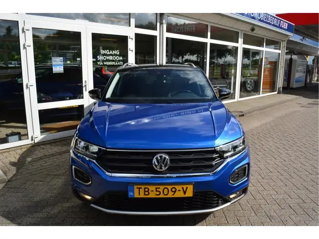 Volkswagen T-Roc 1.0 115PK TSI Style Plus | Digi Dash | Adaptive | LED | Orig. NL | 18 INCH |