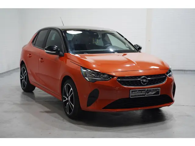 Opel Corsa 1.2 100 pk Black&Orange Edition Airco, Dak Zwart 17" LMV, PDC achter, Cruise control, Sto...