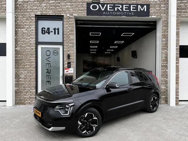 Kia Niro EV Dynamic PlusLine 64.8 kWh 204PK | SOH 98,1% | Pano | Head Up | Leder int. | Stoel/Stuur...