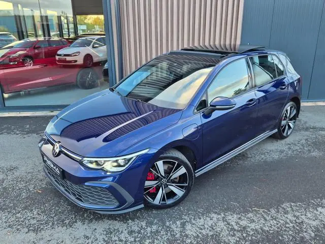 Volkswagen Golf 1.4 eHybrid GTE 245pk | BTW | Pano | Trekhaak | LED | Stuur- Stoelverw.