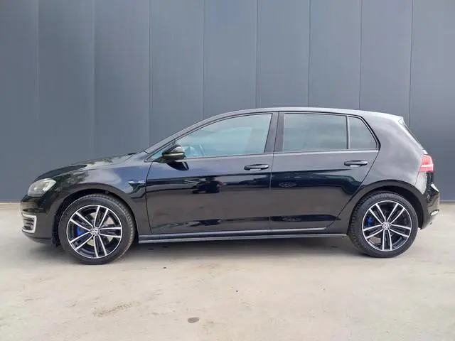 Volkswagen Golf 1.4 TSI GTE LEER LED NAVI CRUISE ECC TREKHAAK LEER