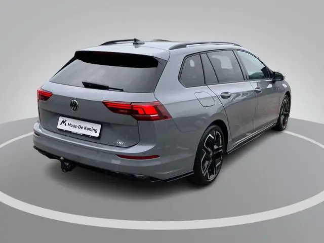 Volkswagen Golf Variant 1.5eTSI/150PK R-Line DSG · Navigatie · Trekhaak · Camera + Parkeersensoren ·...