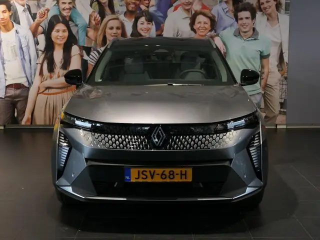 Renault Scenic E-Tech EV87 220PK long range techno - Occasion Lease vanaf €689 p/m - *Vraag naar bes...