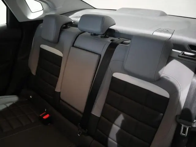 Citroën C4 X