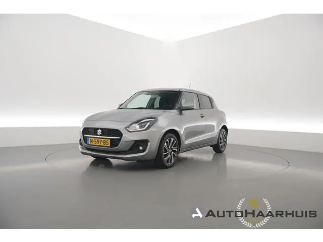 Suzuki Swift 1.2 Style Smart Hybrid | Camera | Adapt. Cruise | Dodehoek | Stoelverw. | NAV+Carplay |...