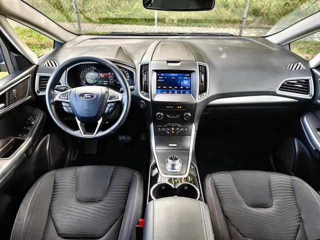 Ford S-Max 2.5i HEV 7P AUTOMAAT | CLIMA | NAVI | CRUISE | CAMERA | SENSOREN |