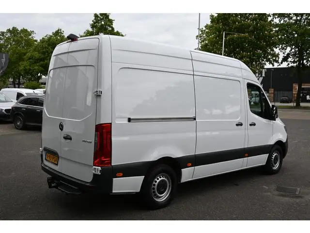 Mercedes-Benz Sprinter 315 CDI L2H2 RWD 3500 KG trekhaak, MBUX met camera
