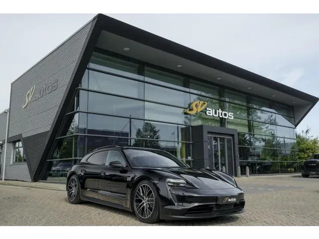 Porsche Taycan Sport Turismo 476pk Performance Plus 93kwh Panoramadak Luchtvering *SOH 89%* Bose War...