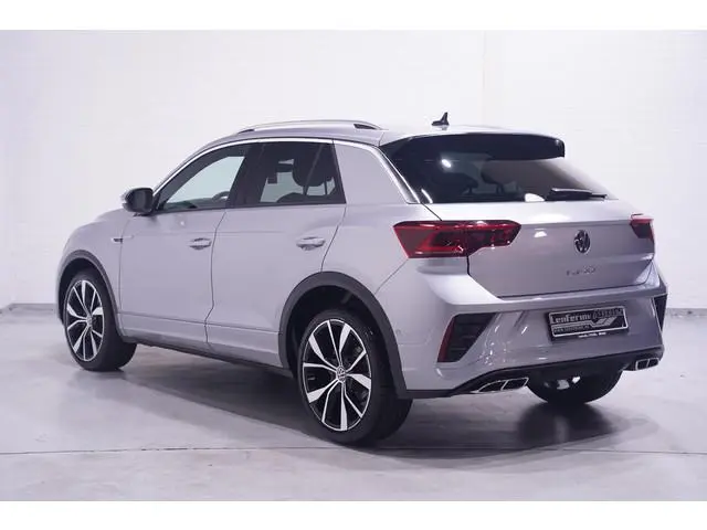 Volkswagen T-Roc 1.5 TSI 150 pk Aut. R Line Ext/Int. Matrix LED Dodehoek Assist, Elek. Achterklep, 1...