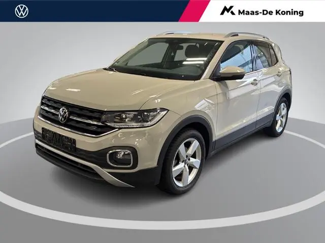 Volkswagen T-Cross 1.5 TSI 150pk DSG Style · Apple/Android Car Play · Camera · Stoelverwarming · LED...