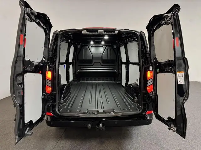 Ford Transit Custom 320 2.0 TDCI L2H1 Limited Automaat BPM VRIJ! Airco Navigatie Cruise control Trek...