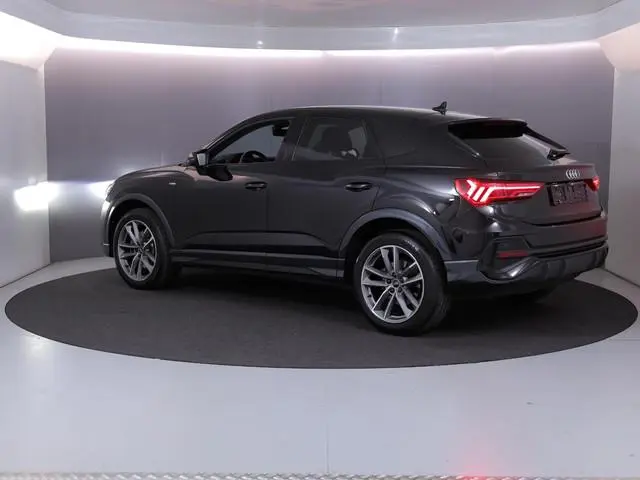 Audi Q3 Sportback 45 TFSI e S Edition 245 pk S-tronic | Navigatie | Parkeersensoren | Achteruitrijca...