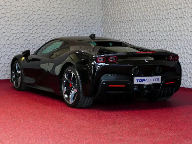 Ferrari SF90 Stradale