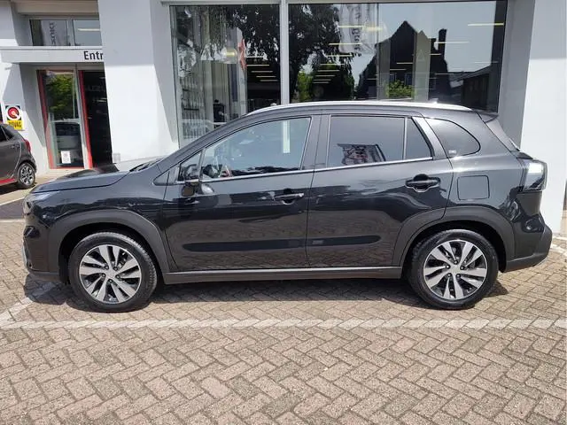 Suzuki S-Cross 1.4 BOOSTERJET STYLE SMART HYBRID 360 Camera | Dodehoeksensoren | Adaptive Cruise