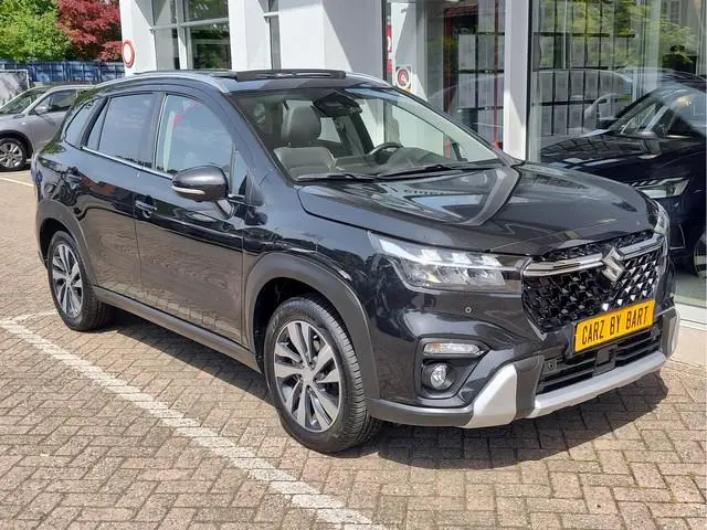 Suzuki S-Cross