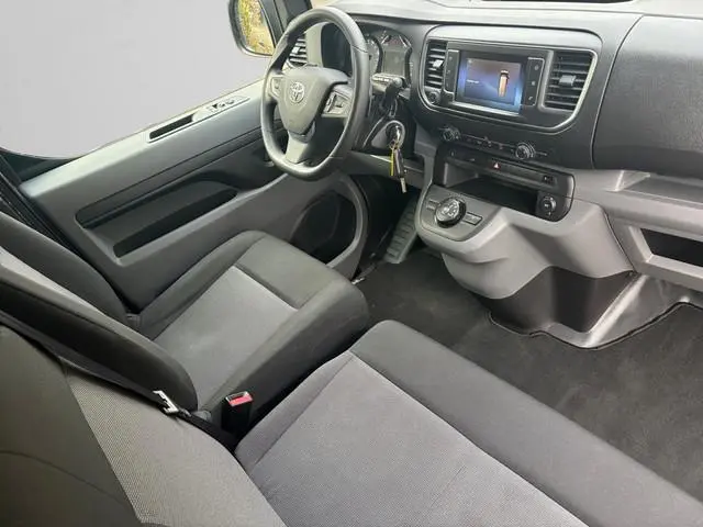 Toyota pro-ace