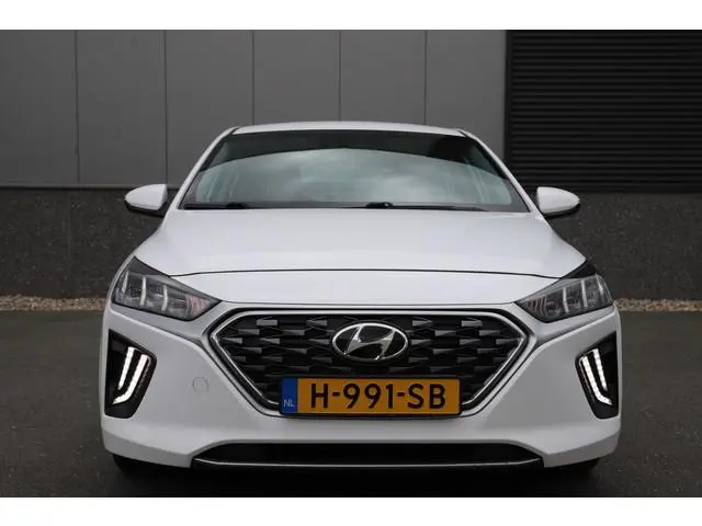 Hyundai IONIQ 1.6 GDi Hybrid/Facelift/Matrix-LED/Carplay/Infinity-sound/Camera/Cruise