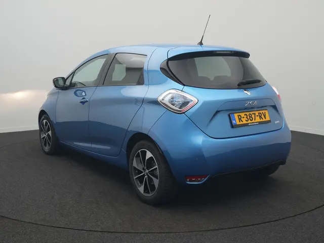 Renault ZOE R90 Intens 41 kWh (ex Accu) - RIJKLAARPRIJS - All Seasonbanden - Achteruitrijcamera - Ac...