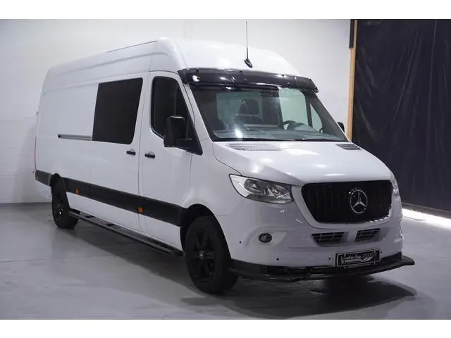 Mercedes-Benz Sprinter 315 CDI 150 pk L3 Dubbel Cabine AMG Grille Navi, 360 Camera, 18" LMV, PDC V+A...