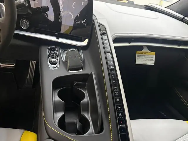 Corvette C8