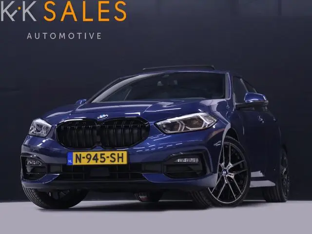 BMW 1-serie 118i M Sport [SCHUIFKANTELDAK, APPLE CARPLAY, ANDROID AUTO, STOELVERWARMING, STUURVERWAR...