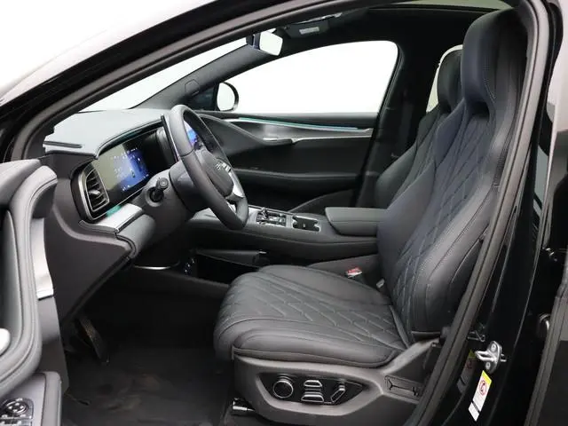 BYD SEALION