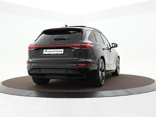 Audi Q6 e-tron 100kWh 306pk S Edition Performance · 360 Camera · Panoramadak · Luchtvering · B&O Aud...