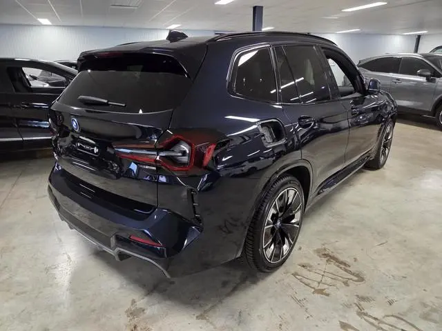 BMW iX3 High Executive 80 kWh