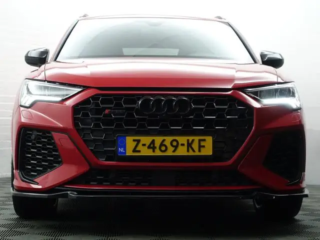 Audi RSQ3