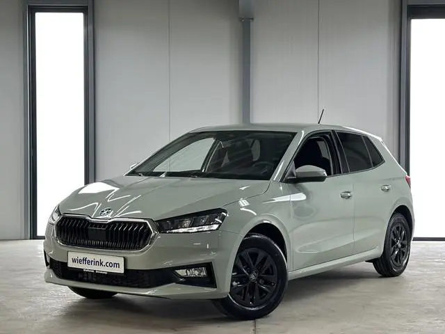 Škoda Fabia 1.0 TSI 115 pk DSG Edition | Apple Carplay/Android Auto | Camera | Winter Pakket |