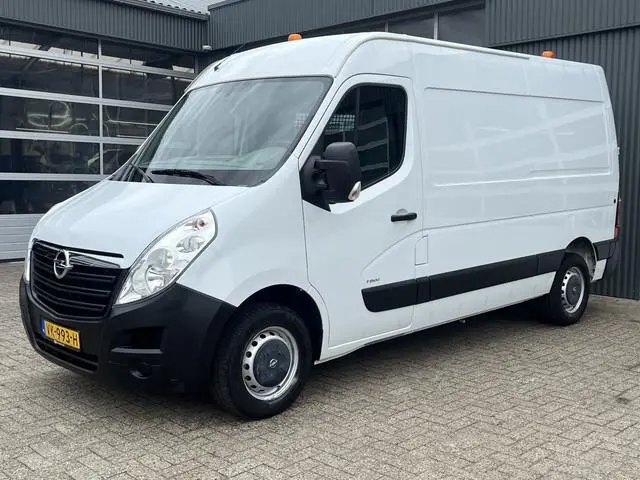 Opel Movano 2.3 CDTI L2H2 126pk Bpm vrij Airco Cruise controle Trekhaak 2500 kg Camera Parkeerhulp a...