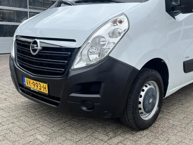 Opel Movano