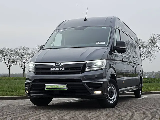 M.A.N. TGE 3.180 l4h3 led navi !