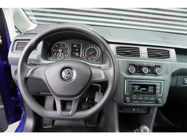 Volkswagen Caddy L2 Maxi Euro6 102pk Airco Trekhaak Cruise control inrichting Trekhaak Radio + Bluet...