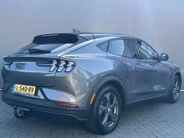 Ford Mustang Mach-E BWJ 2021 RWD 259 PK 75 kWh TREKHAAK | PANODAK | ADAPTIVE CRUISE | LEDER | FULL L...
