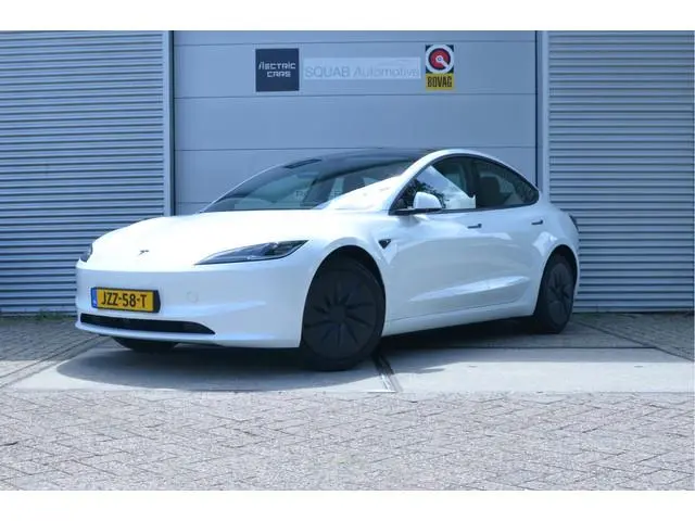 Tesla Model 3 RWD 60 kWh AutoPilot4.0, FSD 99,- p/mnd