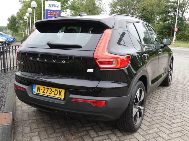 Volvo XC40 1.5 T4 Recharge R-Design VOL LEER | ACC + PILOT | CAMERA | WINTERPACK