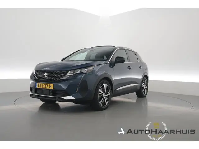 Peugeot 3008 1.6 HYbrid 225 GT | Rijklaar! | Pano | Adapt. Cruise | Camera + PDC | Keyless | Navi |...