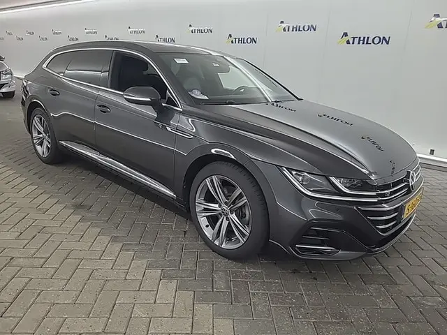 Volkswagen Arteon Shooting Brake 1.4 TSI 218pk eHybrid R-Line Business+ DSG Panorama Vol Leer Groot...