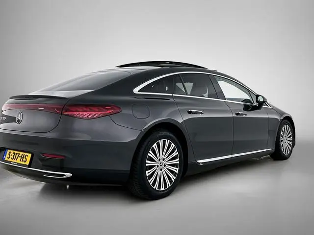 Mercedes-Benz EQS