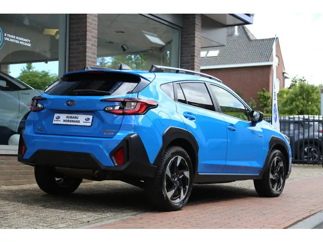 Subaru Crosstrek 2.0ie e-BOXER Aut. Premium Leer Schuifdak LED Camera